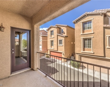 1951 Ardilea Street - Photo Thumbnail 15