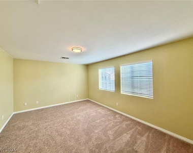 7326 Dicentra Road - Photo Thumbnail 9