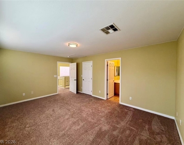7326 Dicentra Road - Photo Thumbnail 10