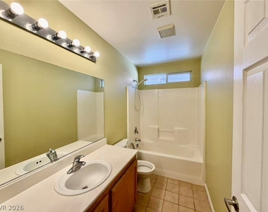 7326 Dicentra Road - Photo Thumbnail 14