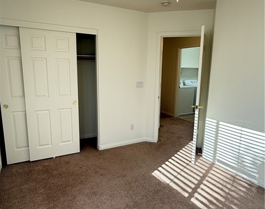 9744 Wailings Avenue - Photo Thumbnail 13