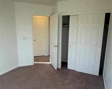 9744 Wailings Avenue - Photo Thumbnail 15