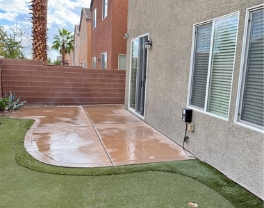 9744 Wailings Avenue - Photo Thumbnail 24