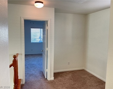 9744 Wailings Avenue - Photo Thumbnail 17