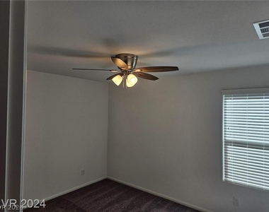 5323 Barcola Avenue - Photo Thumbnail 21