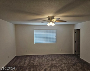 5323 Barcola Avenue - Photo Thumbnail 17