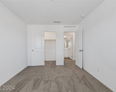 5323 Barcola Avenue - Photo Thumbnail 25