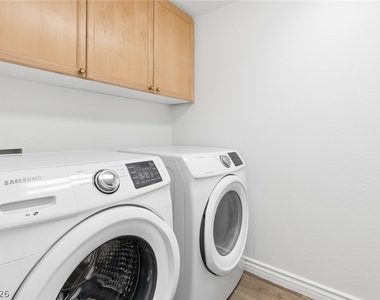 548 Aspen Leaf Street - Photo Thumbnail 37