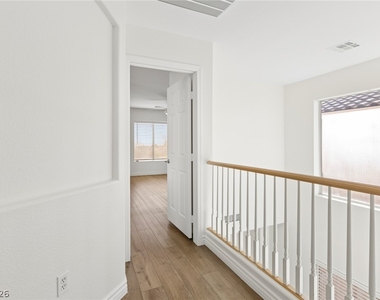 548 Aspen Leaf Street - Photo Thumbnail 22