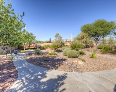 548 Aspen Leaf Street - Photo Thumbnail 43