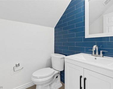 548 Aspen Leaf Street - Photo Thumbnail 21