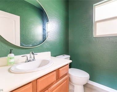 8941 Glass Gallery Court - Photo Thumbnail 8