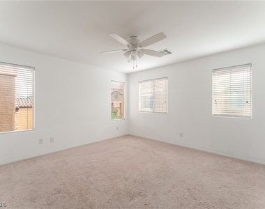 8941 Glass Gallery Court - Photo Thumbnail 10