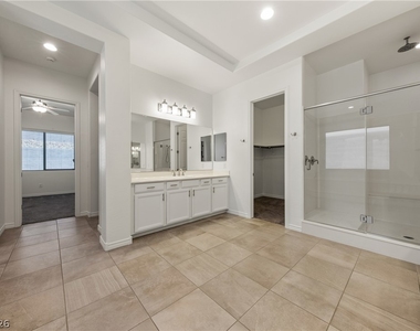 10100 Cambridge Brook Avenue - Photo Thumbnail 15