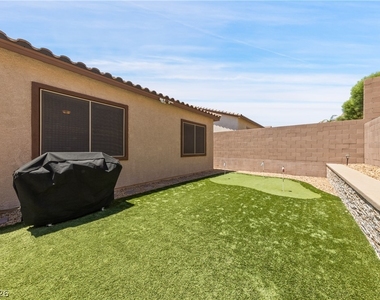 10100 Cambridge Brook Avenue - Photo Thumbnail 3