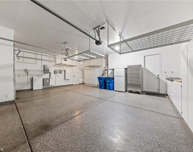 10100 Cambridge Brook Avenue - Photo Thumbnail 19