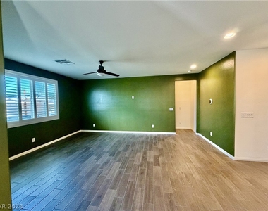 1602 Morning Bell Avenue - Photo Thumbnail 9
