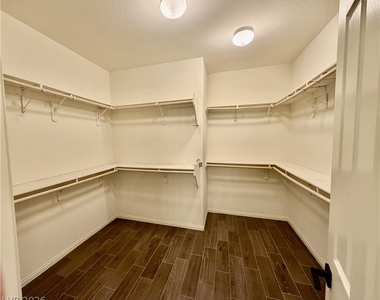 1602 Morning Bell Avenue - Photo Thumbnail 14