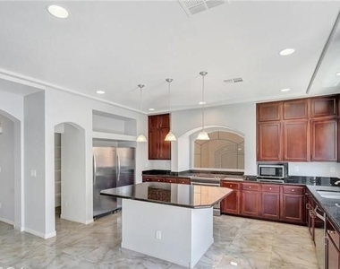 6375 Mount Eden Avenue - Photo Thumbnail 4