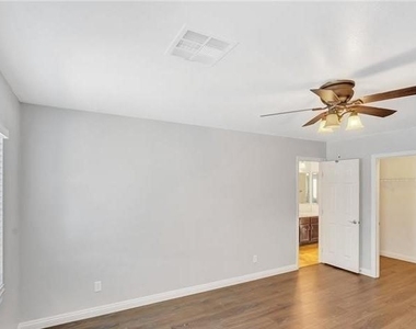 6375 Mount Eden Avenue - Photo Thumbnail 10