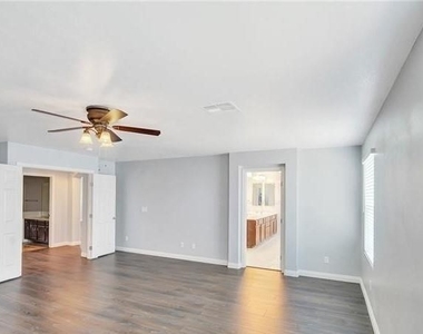 6375 Mount Eden Avenue - Photo Thumbnail 12