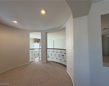 459 Wendover Hills Avenue - Photo Thumbnail 8