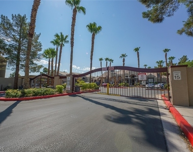 5055 W Hacienda Avenue - Photo Thumbnail 47