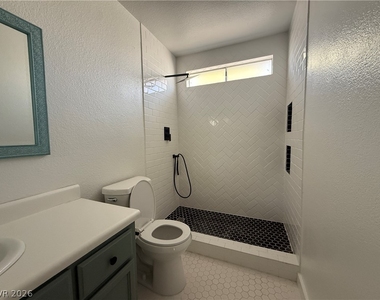 652 Collete Circle Circle - Photo Thumbnail 9