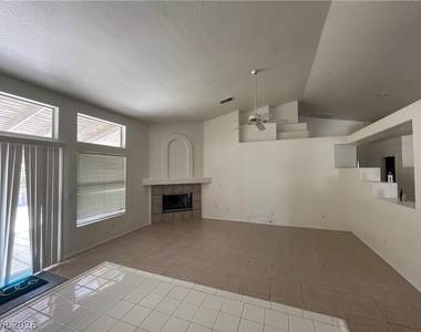 559 Apostle Drive - Photo Thumbnail 22