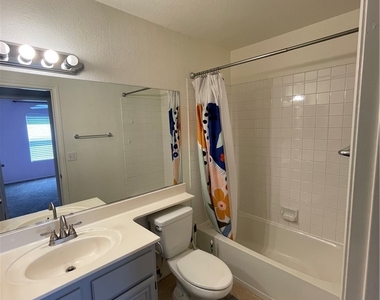 559 Apostle Drive - Photo Thumbnail 27