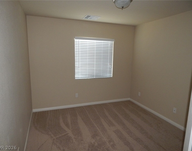 5869 Pillar Rock Avenue - Photo Thumbnail 21