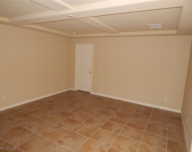 5869 Pillar Rock Avenue - Photo Thumbnail 28