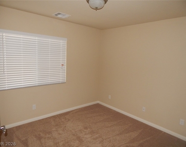 5869 Pillar Rock Avenue - Photo Thumbnail 23