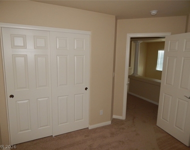 5869 Pillar Rock Avenue - Photo Thumbnail 24