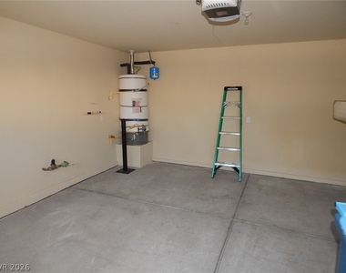 5869 Pillar Rock Avenue - Photo Thumbnail 37