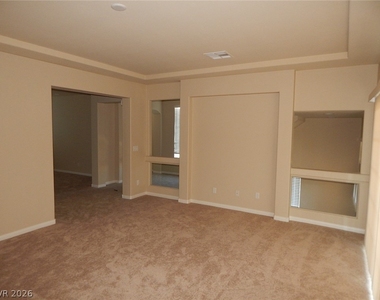 5869 Pillar Rock Avenue - Photo Thumbnail 9