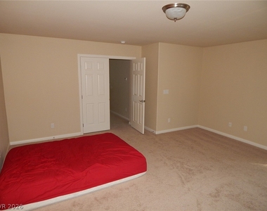 5869 Pillar Rock Avenue - Photo Thumbnail 17
