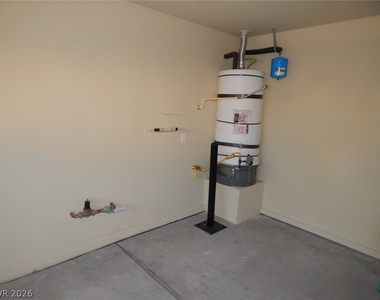 5869 Pillar Rock Avenue - Photo Thumbnail 38
