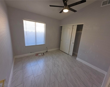 9085 Living Rose Street - Photo Thumbnail 7