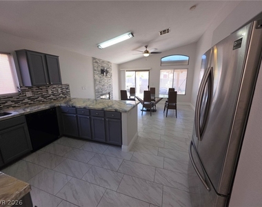 9085 Living Rose Street - Photo Thumbnail 11