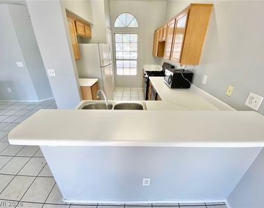 3721 Nairobi Lane - Photo Thumbnail 1