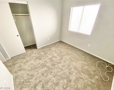 3721 Nairobi Lane - Photo Thumbnail 15