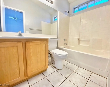 3721 Nairobi Lane - Photo Thumbnail 8