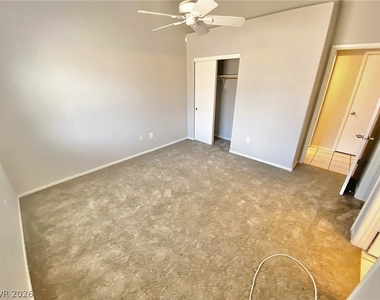 3721 Nairobi Lane - Photo Thumbnail 7