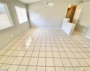 3721 Nairobi Lane - Photo Thumbnail 3