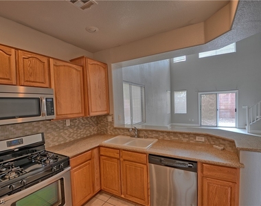 2277 Summer Home Street - Photo Thumbnail 4