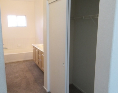 5125 W Reno Avenue - Photo Thumbnail 28