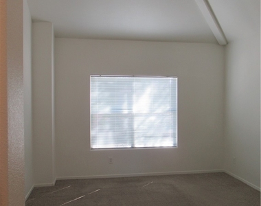 5125 W Reno Avenue - Photo Thumbnail 19