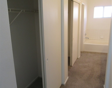 5125 W Reno Avenue - Photo Thumbnail 29