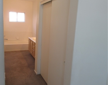5125 W Reno Avenue - Photo Thumbnail 21